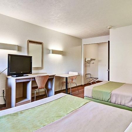 Economy Inn Pittsburgh Airport Moon Township Eksteriør bilde