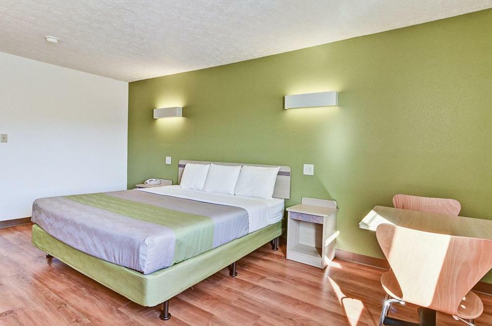 Economy Inn Pittsburgh Airport Moon Township Eksteriør bilde